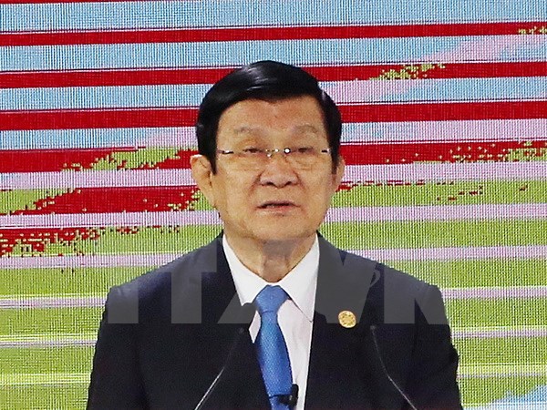 Президент СРВ встретился с председателем Общества филиппино-вьетнамской дружбы